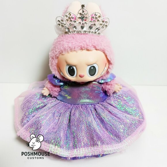 Labubu Wicked for Good Glinda Sparkle Dress with Rhinestone Crown Outfit - Picture 3 of 7
